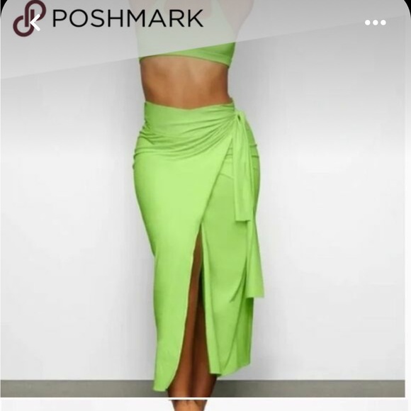 SKIMS Limited Edition Cover Ups Sarong Skirt NWT - Picture 6 of 9